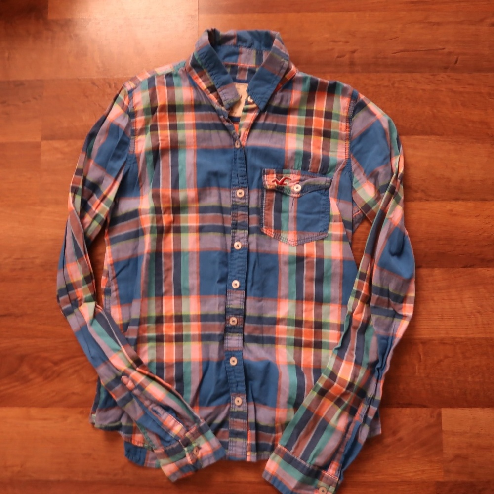 Women's Hollister Button Up Size Small